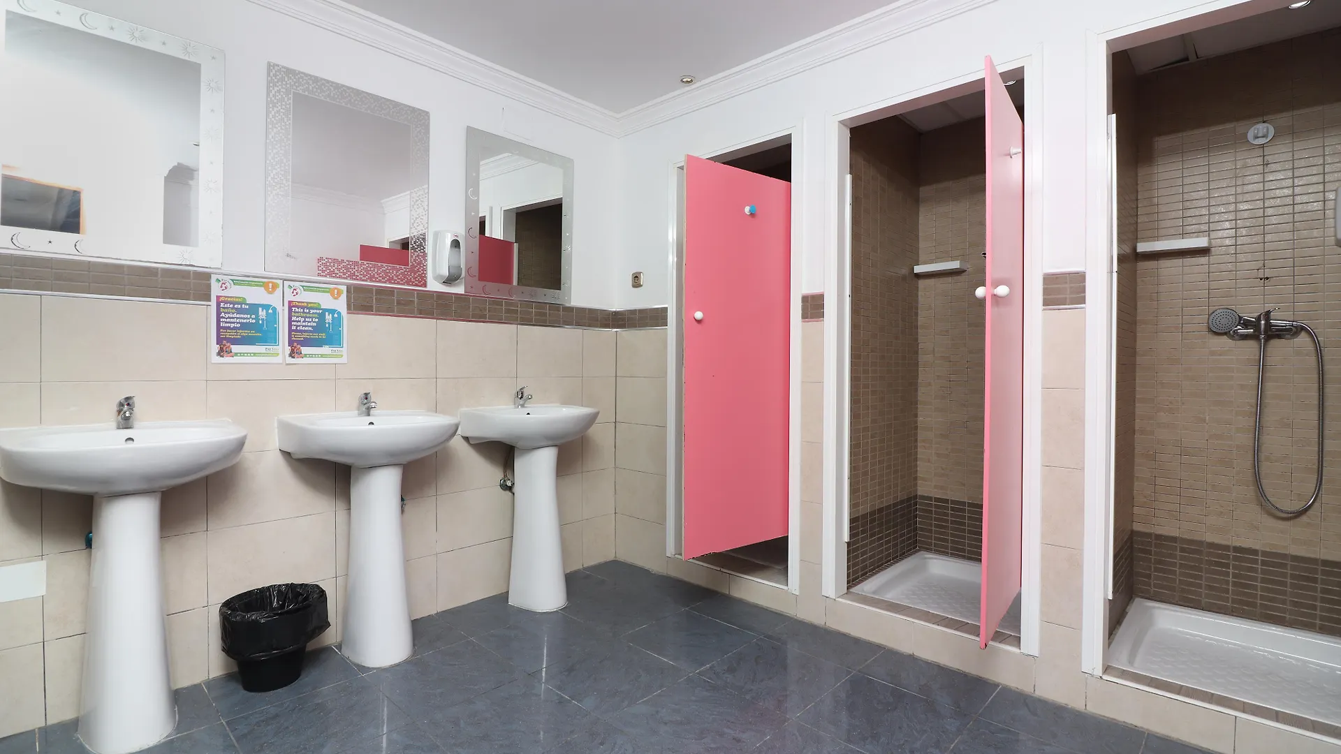 Feel Hostels City Center Málaga 0*,