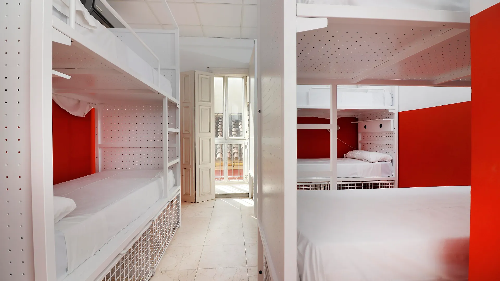 Feel Hostels City Center Málaga 0*,  Spagna