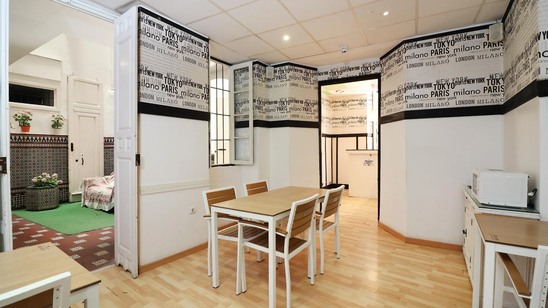 Feel Hostels City Center Málaga 0*,  Spagna